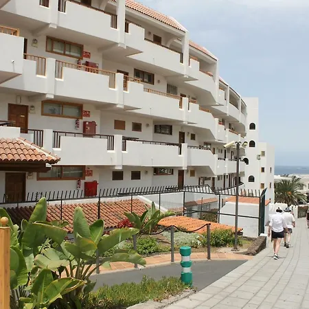 Los Geranios Apartment *